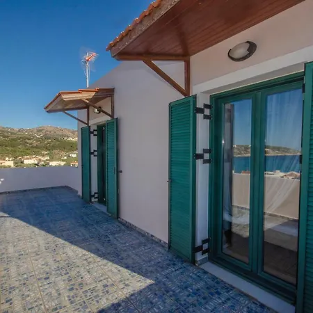 Almyras Aura Villa *